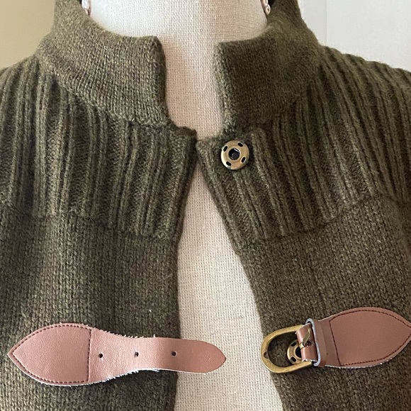 Wool peplum top - Picture 2 of 3